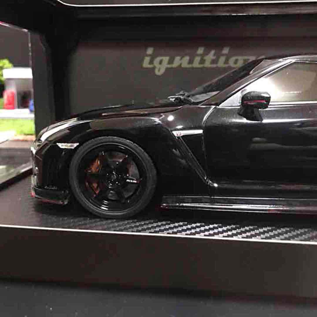 ignition model IG0157 1/18 NISSAN GT-R NISMO Meteor Flake ignition model IG0157 1/18 NISSAN GT-R NISMO Meteor Flake