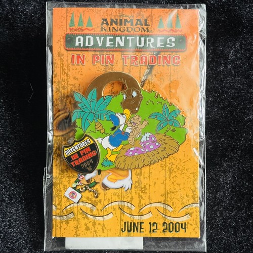 LE Donald Animal Kingdom Adventures Dinosaur Chester Hester DinoRama Disney Pin