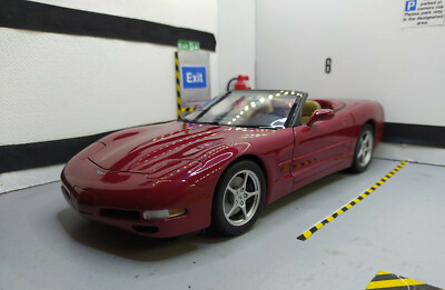 1/18 Chevrolet Corvette convertible Ut Models | eBay UK
