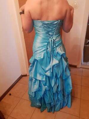 Ballkleid Türkis mit Strasssteinen in Größe 40. Nur einmal getragen! Preis VB!