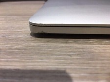 MacBook Pro 2,3GHz intel i5 8GB 13,3" 121GB Speicher Model A1708 – Bild 2