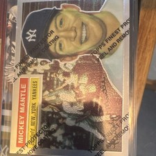 Topps Mickey Mantle #6 New York Yankees Commemorative Baseball Trading Card