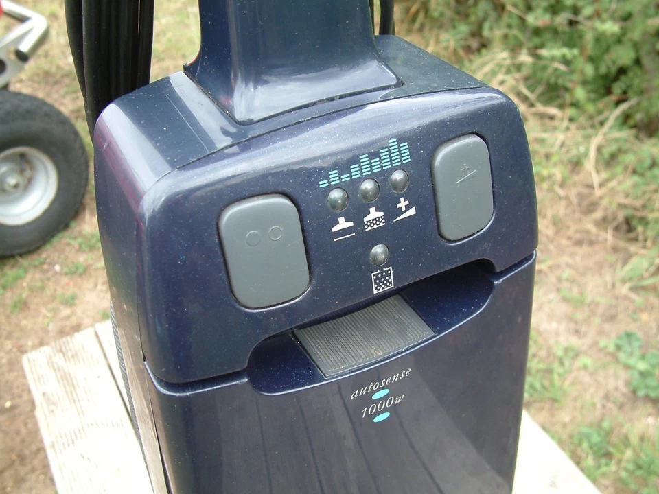 Hoover Turbopower 1000 Vacuum Cleaner U2812 1000W Permabag System 2 + Autosense - Image 2 of 4