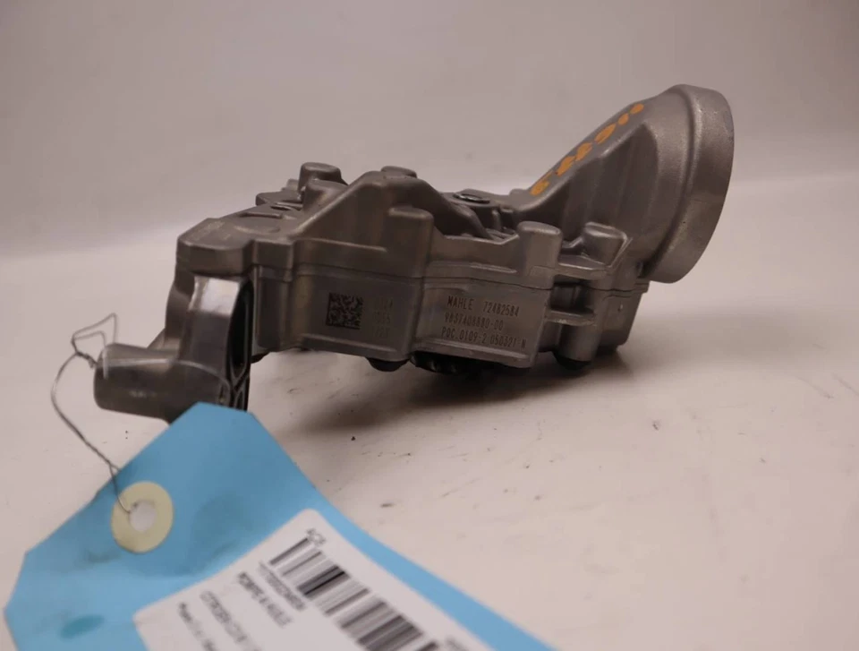 Pompe a huile occasion CITROEN C3 III Phase 2 - 1.2i PureTech 110ch - - Photo 4/4