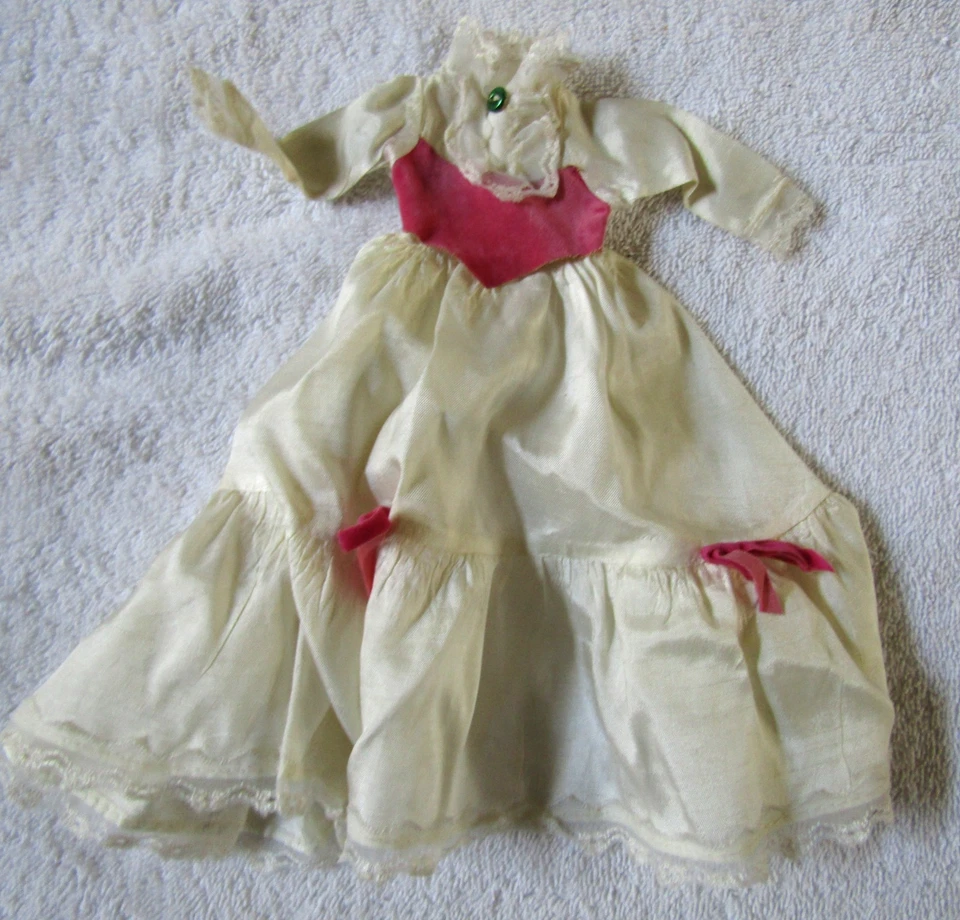 Винтажная кукла Horsman Mary Poppins с одеждой и аксессуарами. - Изображение 4 из 4