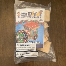 Lowes DIY Kids Workshop Build Grow Kit - Holiday Train w/Patch NEW