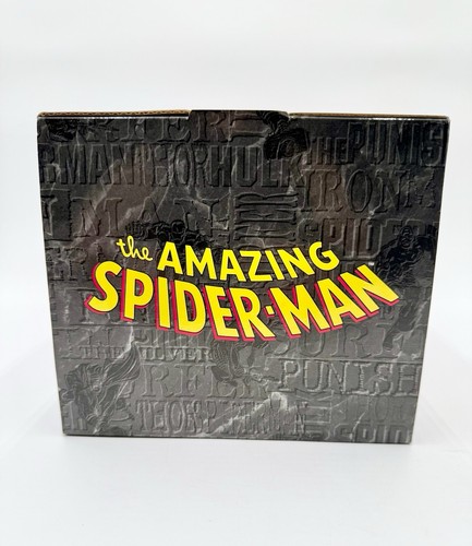 Estatua pintada de Randy Bowen versión clásica de The Amazing Spider-Man LE #1021/5000 - Imagen 12 de 14