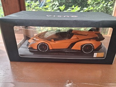 Kyosho 1:18 Lamborghini Veneno Roadster