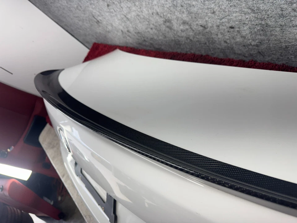 BMW F22 F87 REAR TRUNK LID W/ CAMERA ASSEMBLY MINERAL WHITE METALLIC OEM 99K - Image 4 of 4