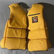 Stearns SANS SOUCI Medium Adult USCG Type III Life Vest SSV-70 Yellow Vintage