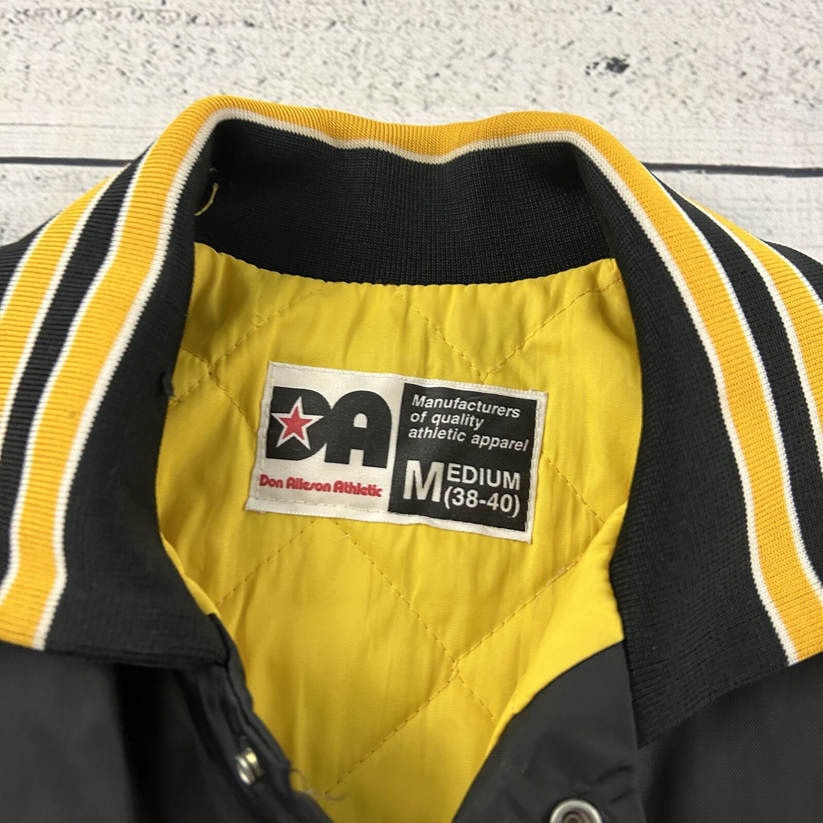 Vintage Don Alleson Holy Cross Snap Button Jacket Men's Medium Black Yellow