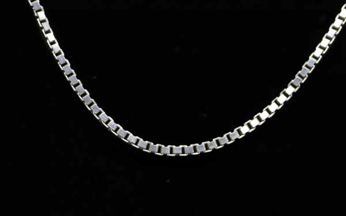 Sterling silver hotsell box chain necklace