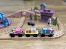 Thomas And Friends/Brio comparable wooden train railway/lot