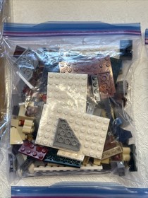 LEGO Creator Expert Winter Village Market 10235 Complete Manuals 1261 Pieces