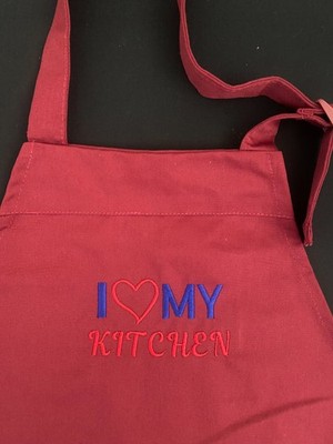 Kochschürze  - I love my kitchen -  mit Taschen - edel bestickt - Muttertag 