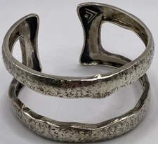 Silpada Sterling Silver Modernista Hammered Wide Double Cuff Bracelet 7” B2440