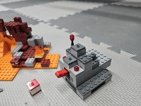 LEGO Minecraft The Wither Set 21126 - Complete With Instructions And Minifigs