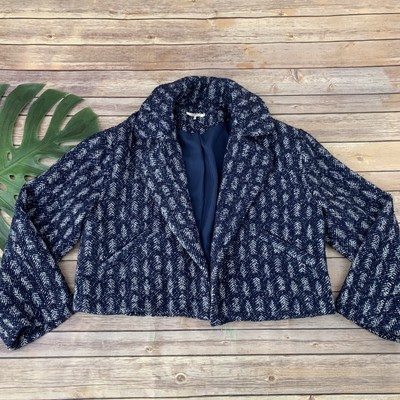 navy blue cropped blazer
