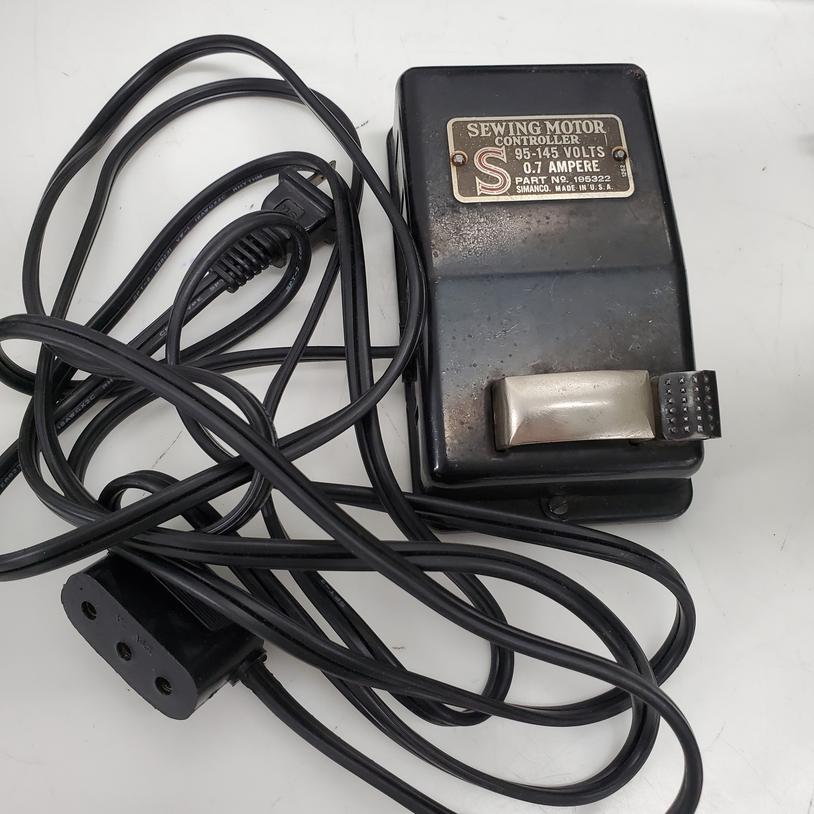 Vintage 1950's Singer Featherweight 221 Series AJ Sewing Machine with