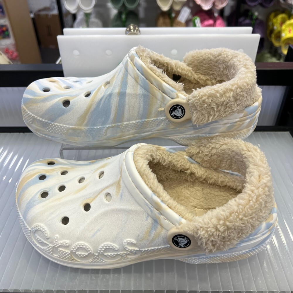 Baya Lined Crocs Tan Fuzzy Crocs Crocs Baya Lined Fuzz Strap Mens