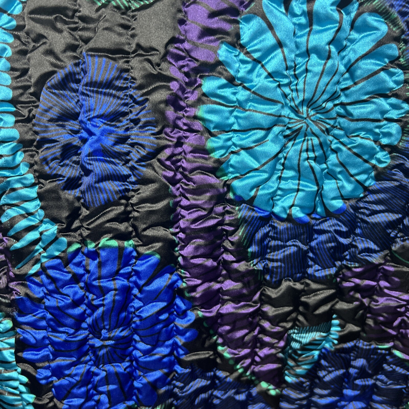 Ruby Red Women's Lightweight Insulated Jacket | M… - image 7