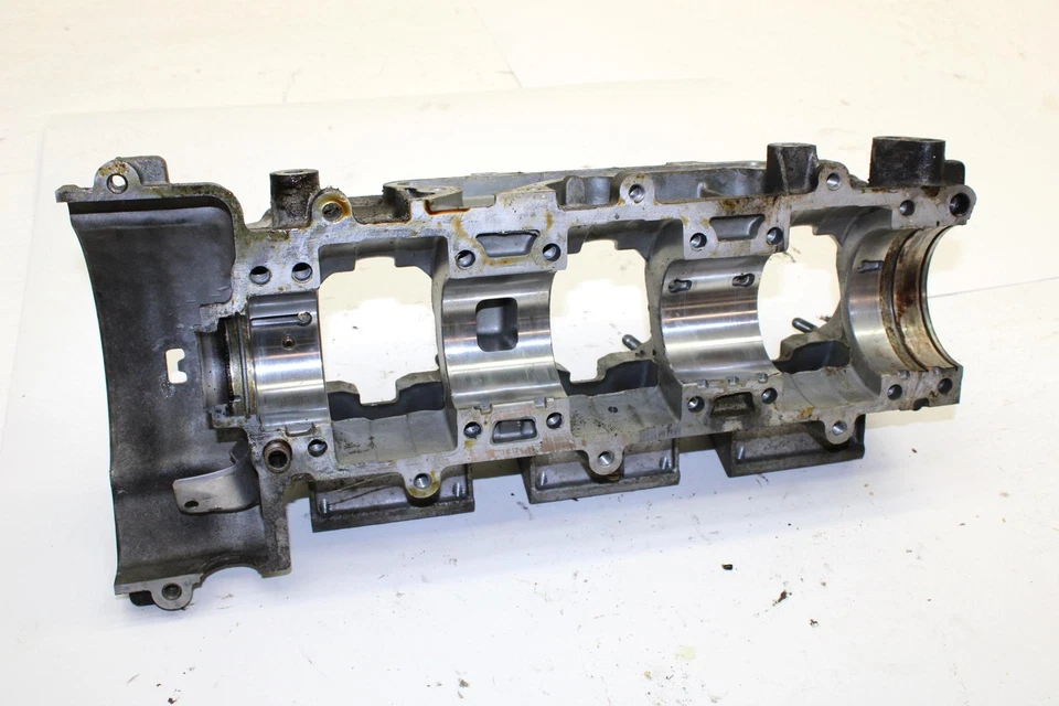 Yamaha Sx600r 2002 OEM cárter superior 8 canales-15100-03-00 Sy87 Foto 4 de 4