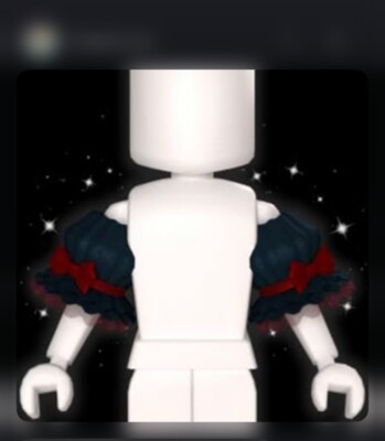 GOTH LOLITA SLEEVES - Royale High   (MUST BE LEVEL 75 or HIGHER TO TRADE) SALE