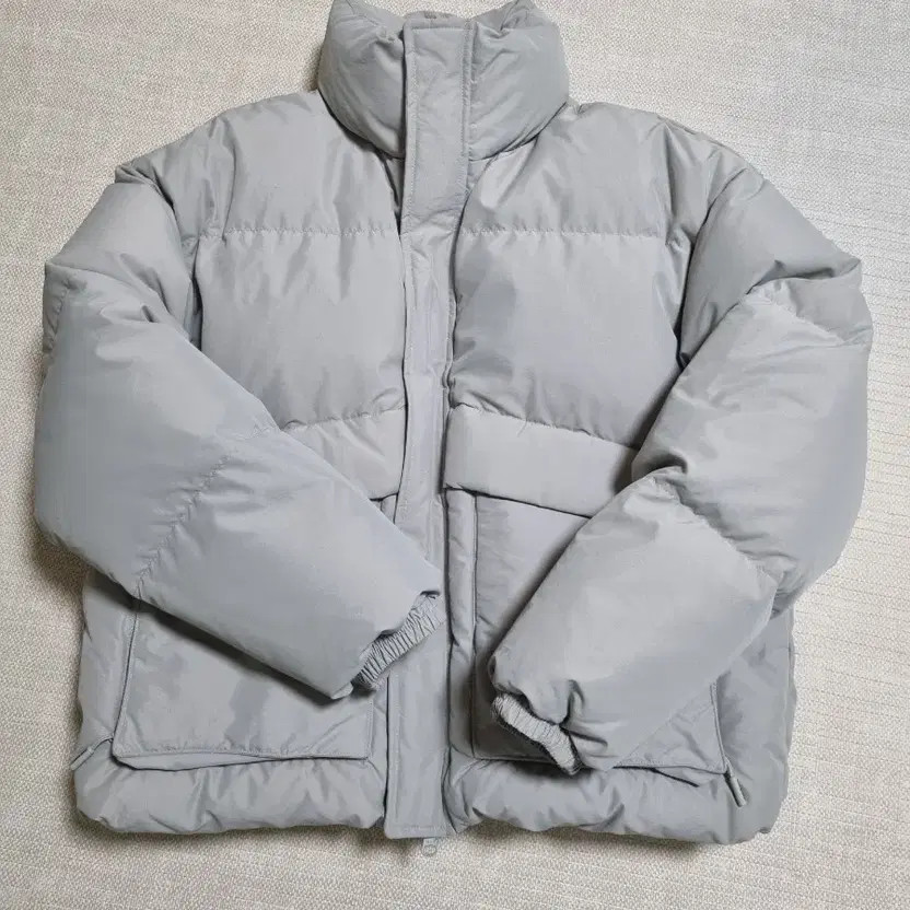 Codegraphy Utility Short Down Padding Light Khaki… - image 5