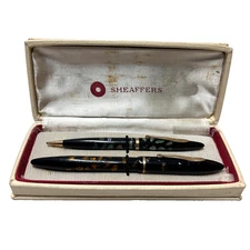 Vintage 1930s SHEAFFER Black and Pearl Ebonized Fountain Pen and Pencil set