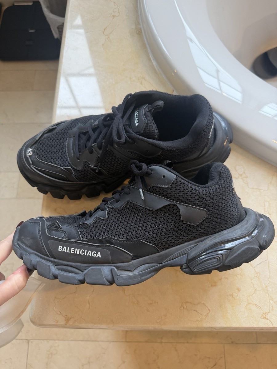 Balenciaga Track 3.0 Black Mesh Lace Up Low Top Sneakers Men  display picture 1