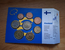 Finnland Euro-Kursm&uuml;nzenset  1 Cent&ndash;2 Euro im Folder, Motiv Wappen