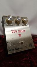 ELECTRO HARMONIX BIG MUFF RAMS HEAD 47 Versio...