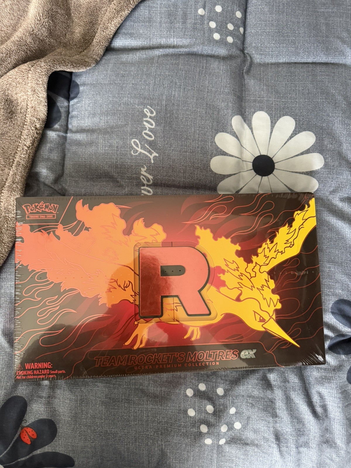 Team Rocket’s Moltres Ex Ultra Premium Collection UPC - New & Sealed