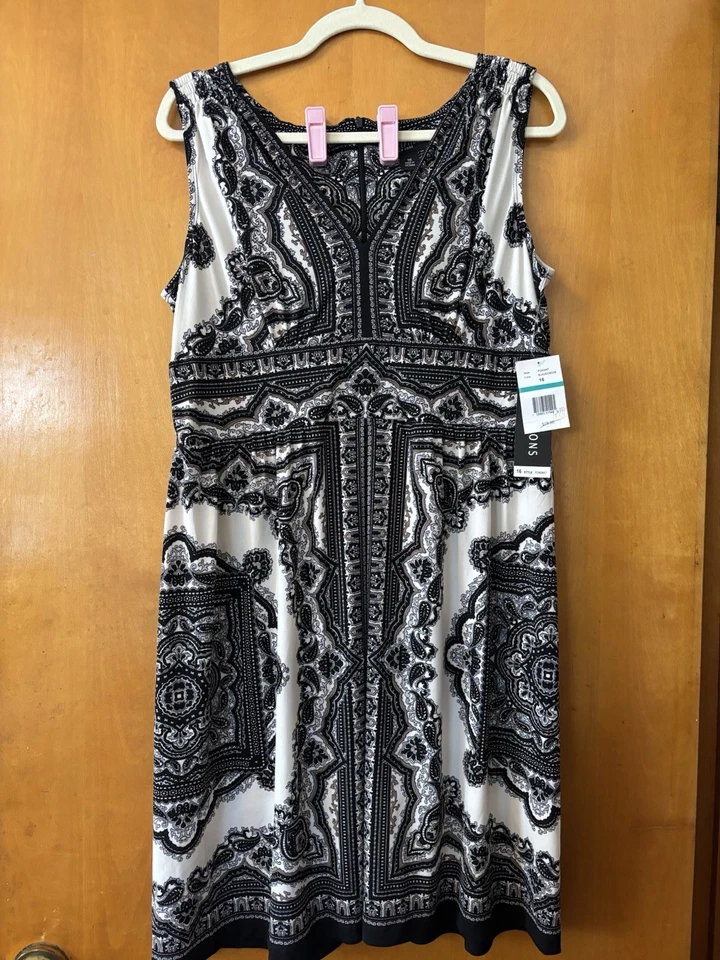 Vestido sin mangas estampado blanco negro talla 16 Perceptions nuevo con etiquetas de colección sin usar Foto 3 de 3
