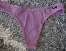 VS pink cotton ribbed thong Panty  NEW SIZE medium mauve 