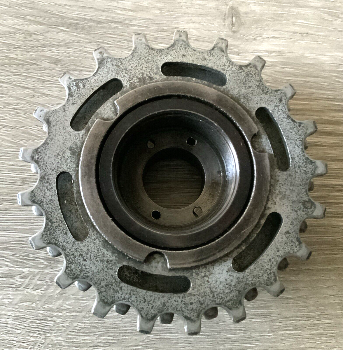 Roue Libre Maillard COURSE 6 Vitesses 16-21 Dents Filetage BSA - Pignon Vélo Course Acier