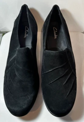 Femmes Clarks Daim Noir Cuir Pièces Fabriqué Taille US 9.5 M Marche à Enfiler - Photo 1/4