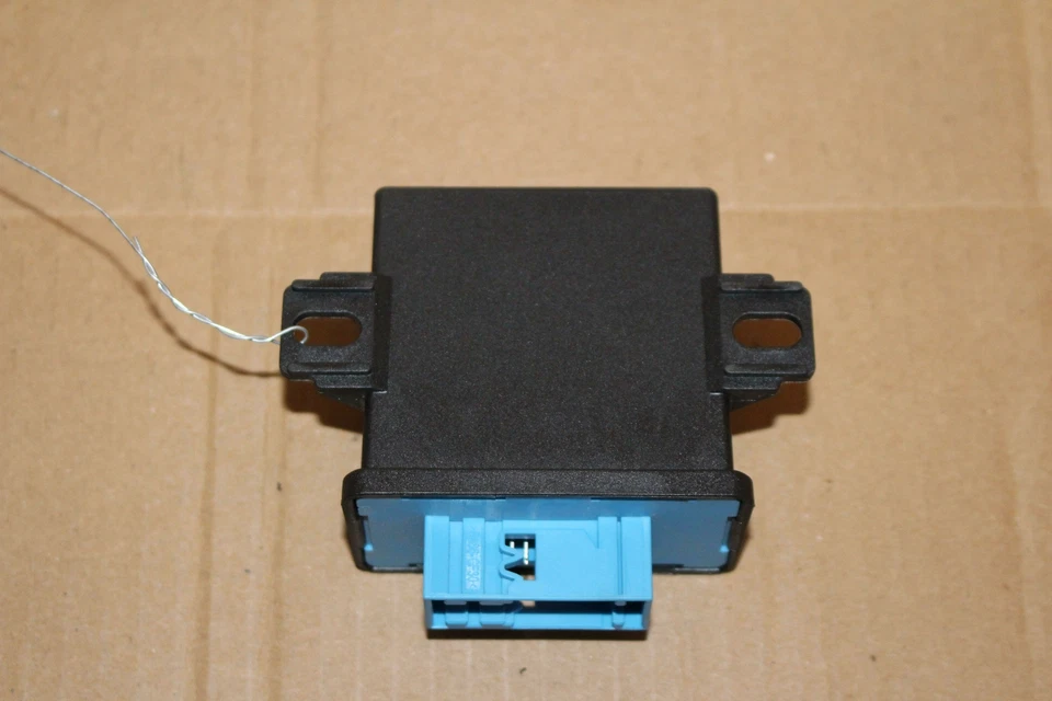 Шасси Brain Box AUDI TT 09 10 11 12 13 14 15 - Изображение 2 из 4