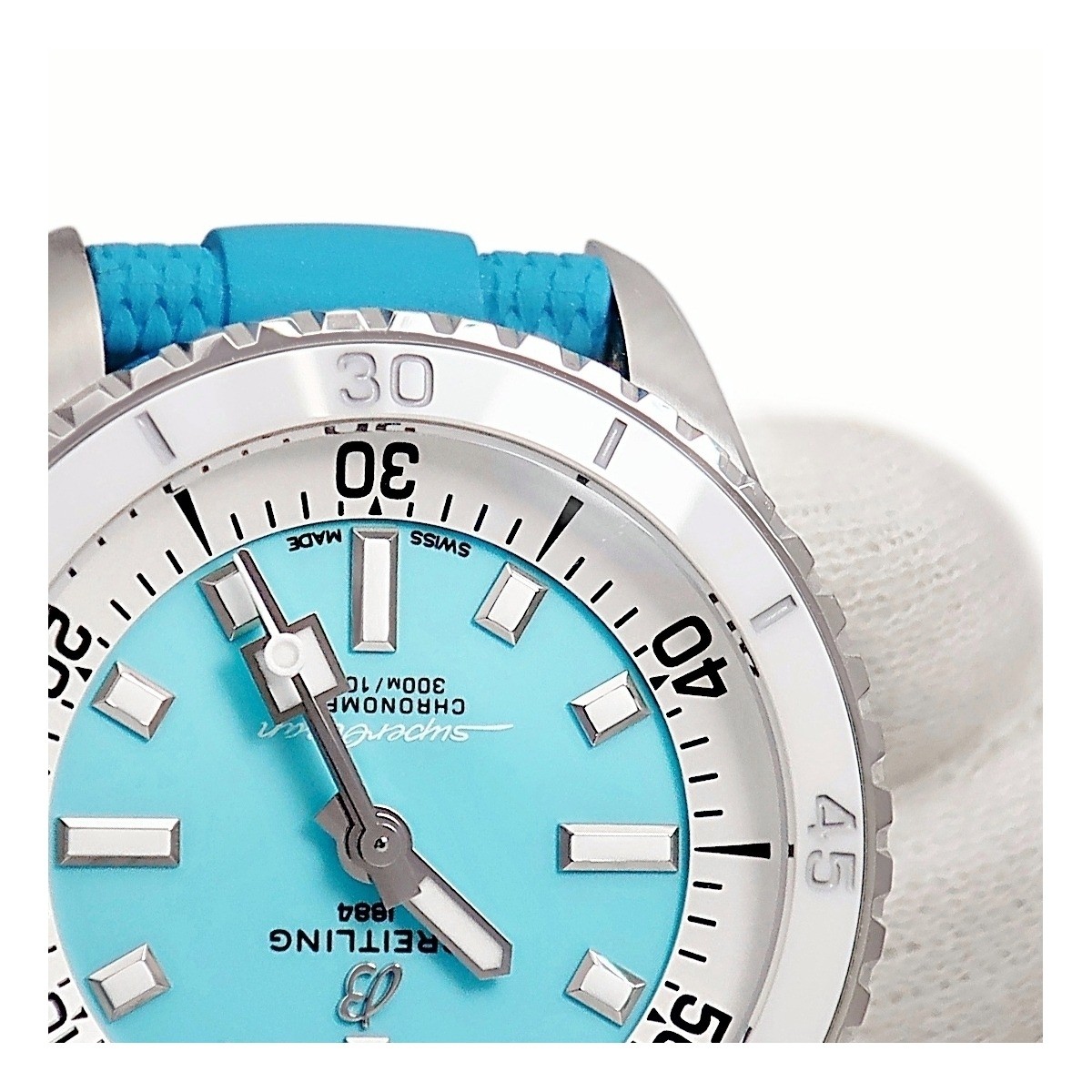 BREITLING Superocean Automatic 36 A17377211C1S1 T… - image 5