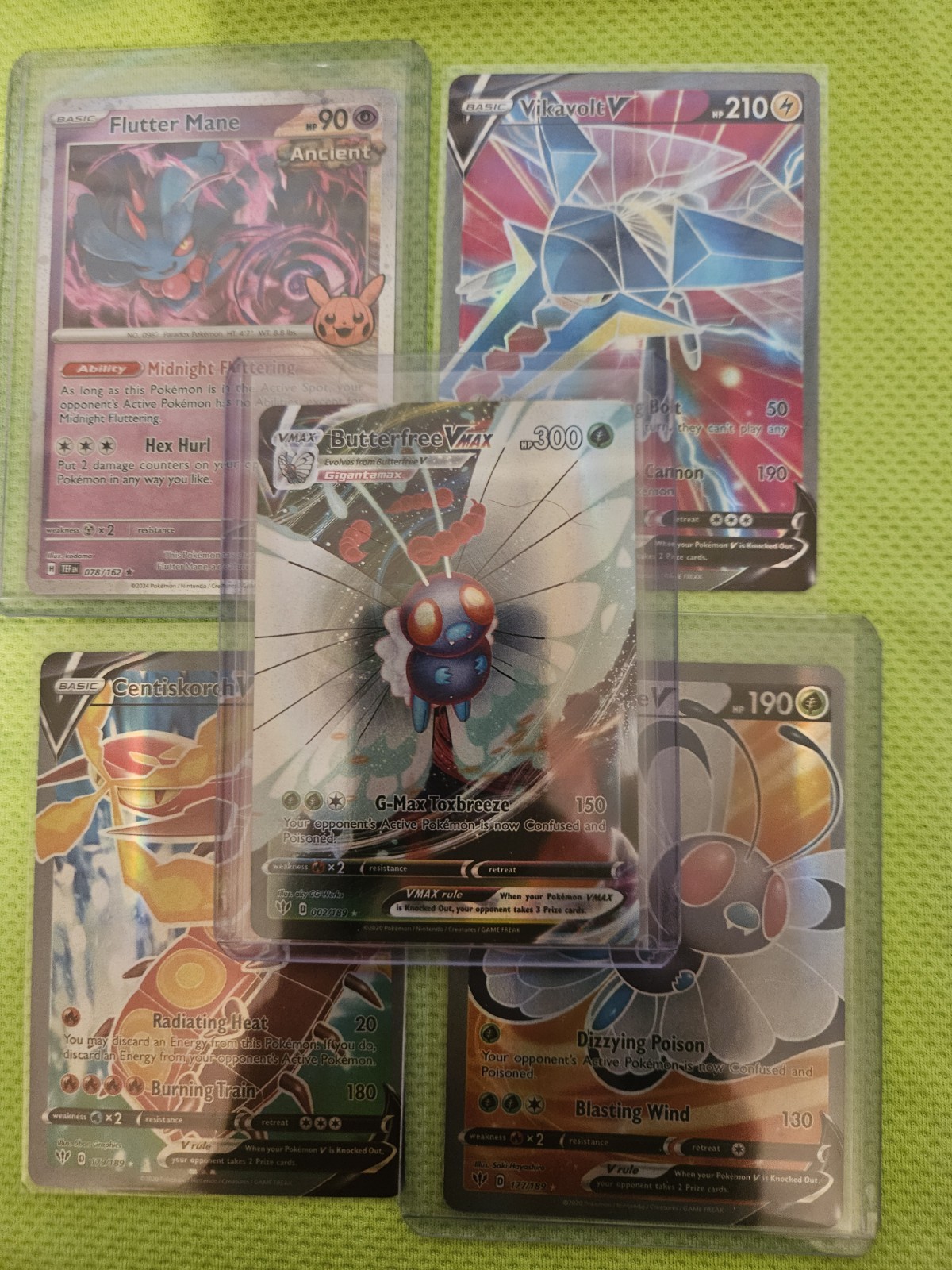 Butterfree VMAX 002/189 Swsh03: Darkness Ablaze Holo+++ 4 FREE CARDS!