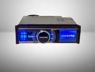 Alpine iDA-X001 USB FM AM Digital Media Receiver Tested