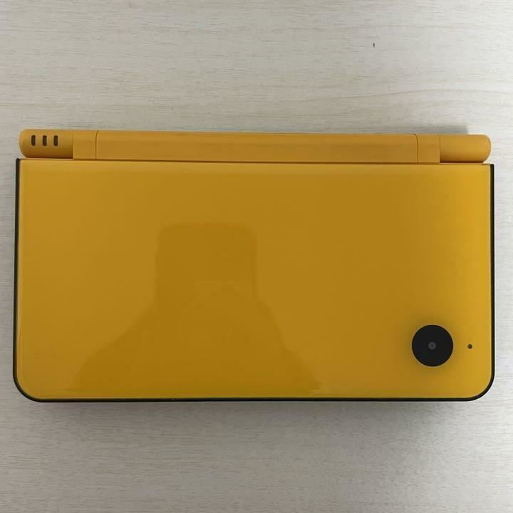 Nintendo DSi LL Yellow Console With charger BOX game limited