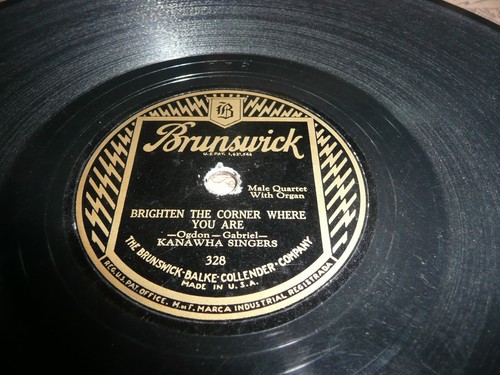 78 rpm Kanawha Singers on Brunswick 328 Shall We Gather at the River VG+ - Imagen 3 de 4