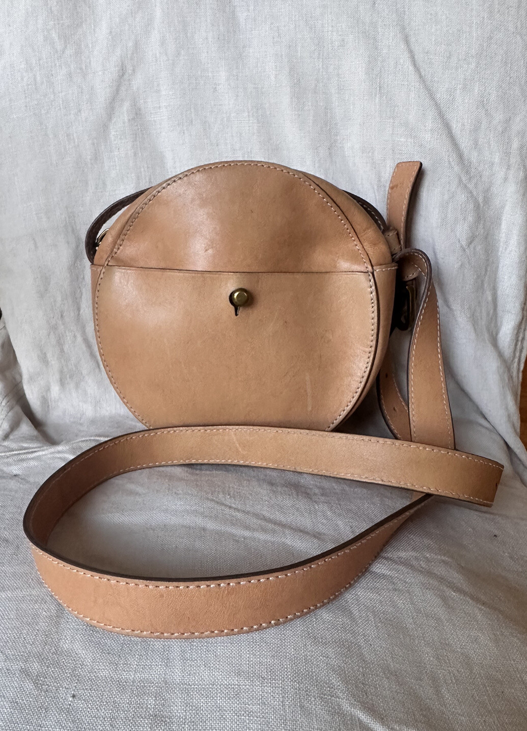 madewell round bag