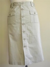 GAP KHAKIS BEIGE FRONT BUTTONED SKIRT WOMEN SZ 2 NWOT