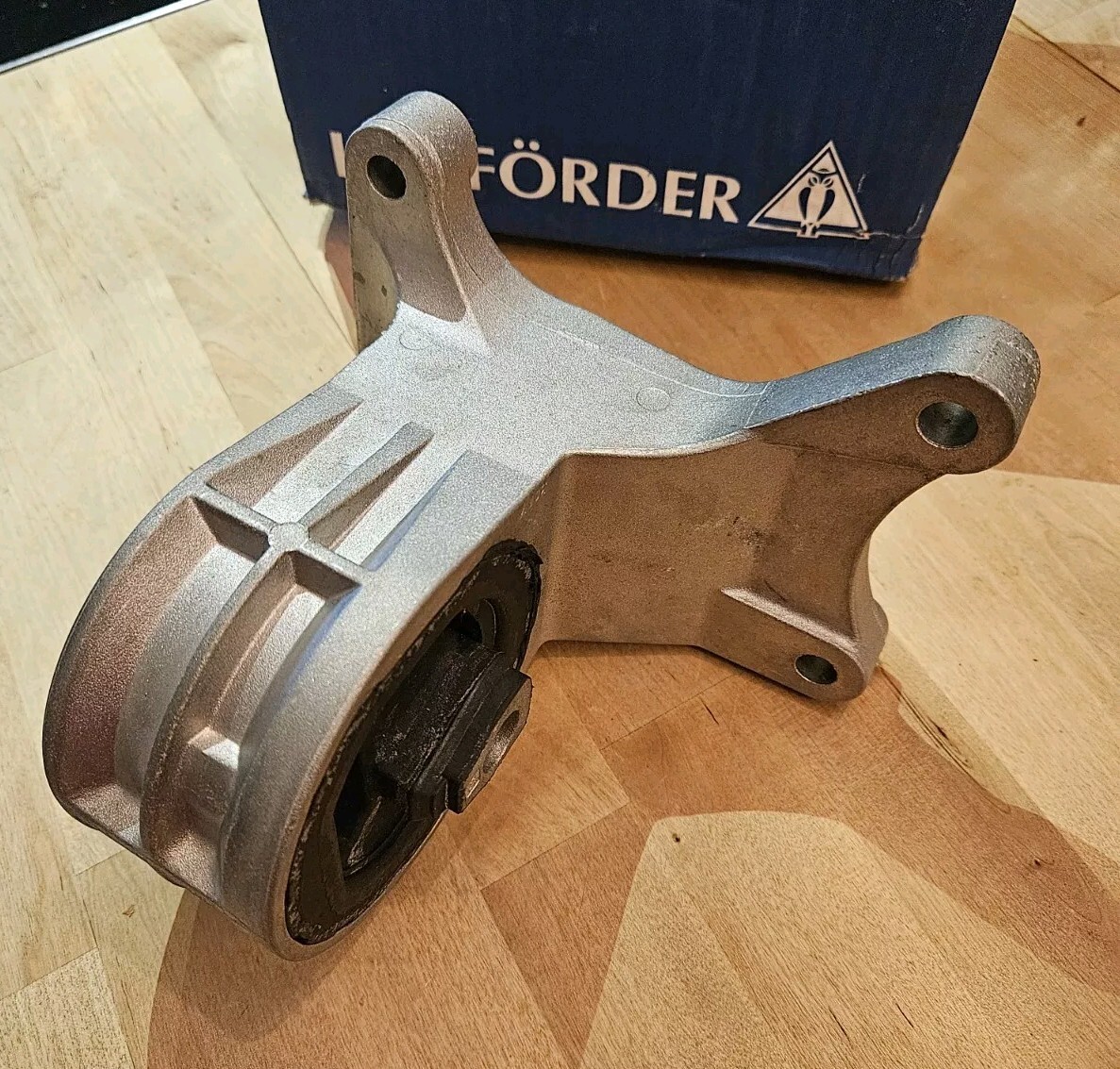 200206 Mini Cooper R50 Manual Transmission Motor Mount Lemforder NEW