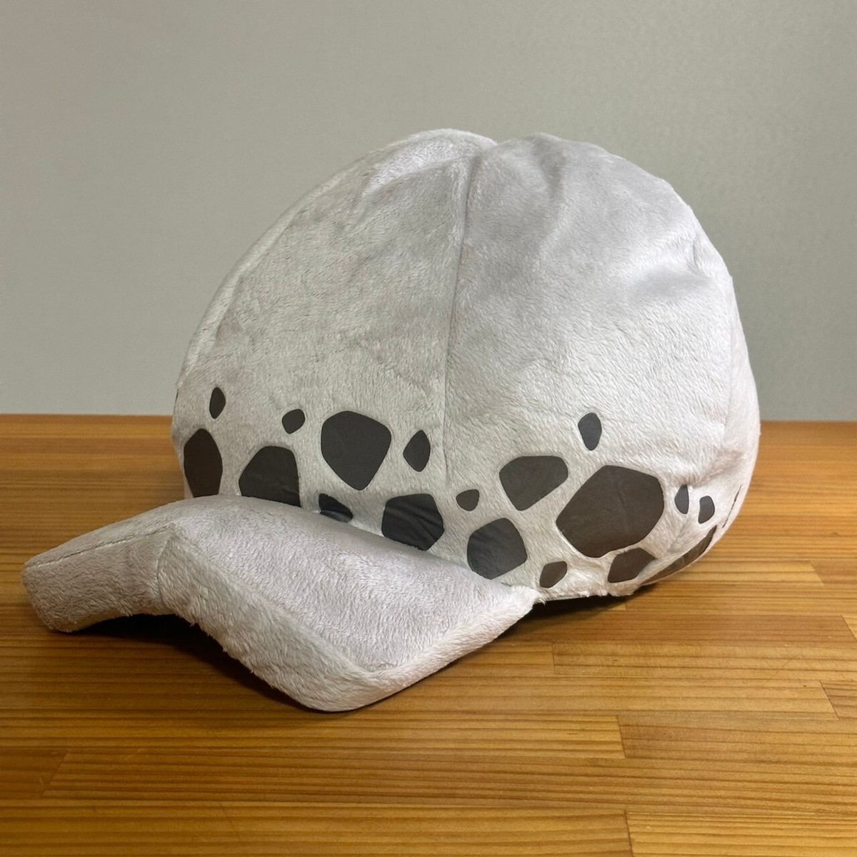 USJ One Piece Anime Trafalgar Law Hat Cap White Universal Studios