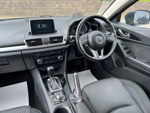 2015 Mazda Mazda3 2.0 SKYACTIV-G Sport Nav Auto Euro 6 (s/s) 5dr HATCHBACK Petro - Picture 9 of 24