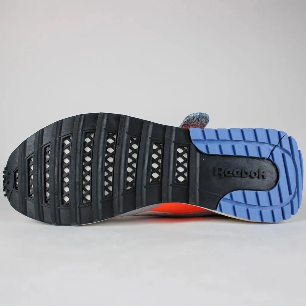 XBAOTEC スタントカー オレンジと青　IMPACT ROTATING XBAOTEC スタントカー オレンジと青 IMPACT ROTATING adidas Stabil