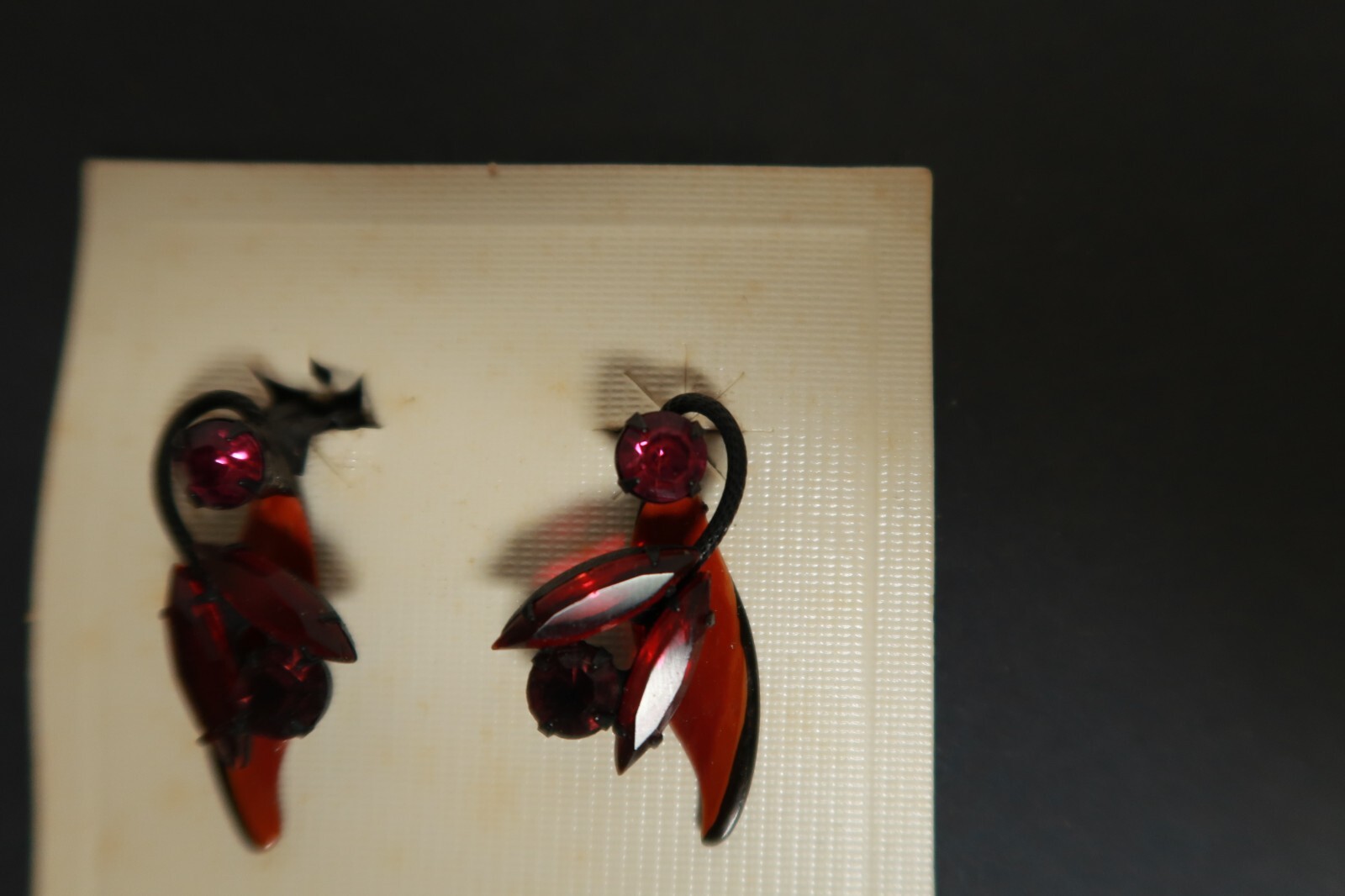 Dark Red Rose Flower Design with Ruby Gemstone Wo… - image 2